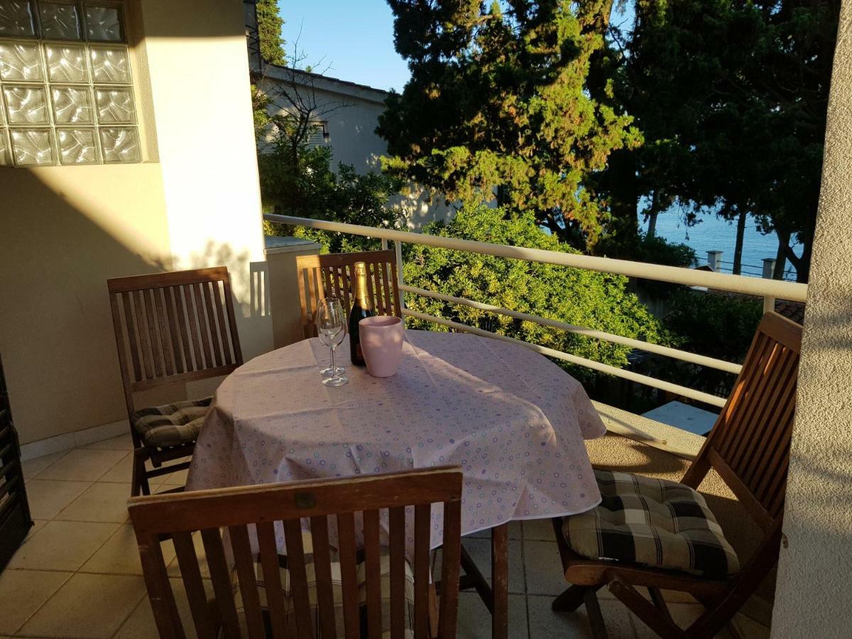 Mare Azzurro Apartments PUY Exterior foto