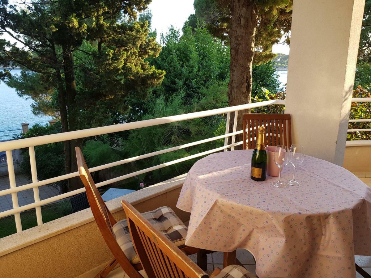 Mare Azzurro Apartments PUY Exterior foto